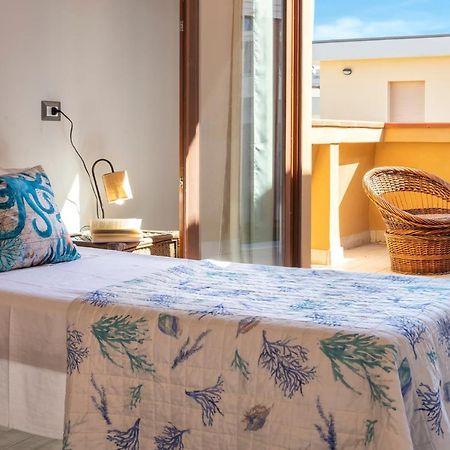 Lungomare Garibaldi - Attico A Due Passi Dal Mare Apartment Alghero Bagian luar foto