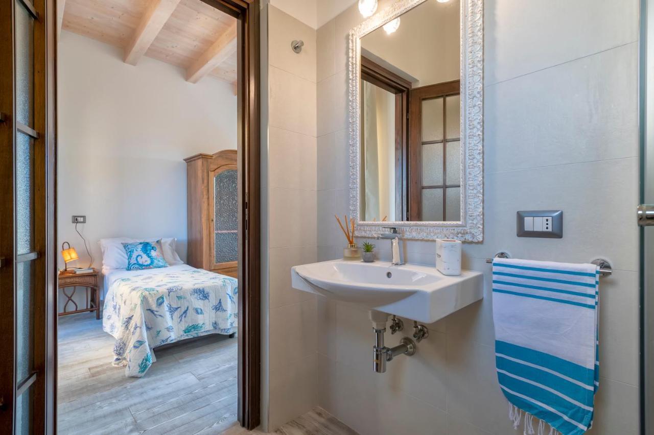 Lungomare Garibaldi - Attico A Due Passi Dal Mare Apartment Alghero Bagian luar foto